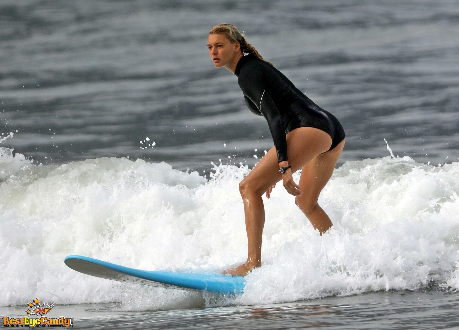 Kelly Rohrbach underwear in Rawalpindi