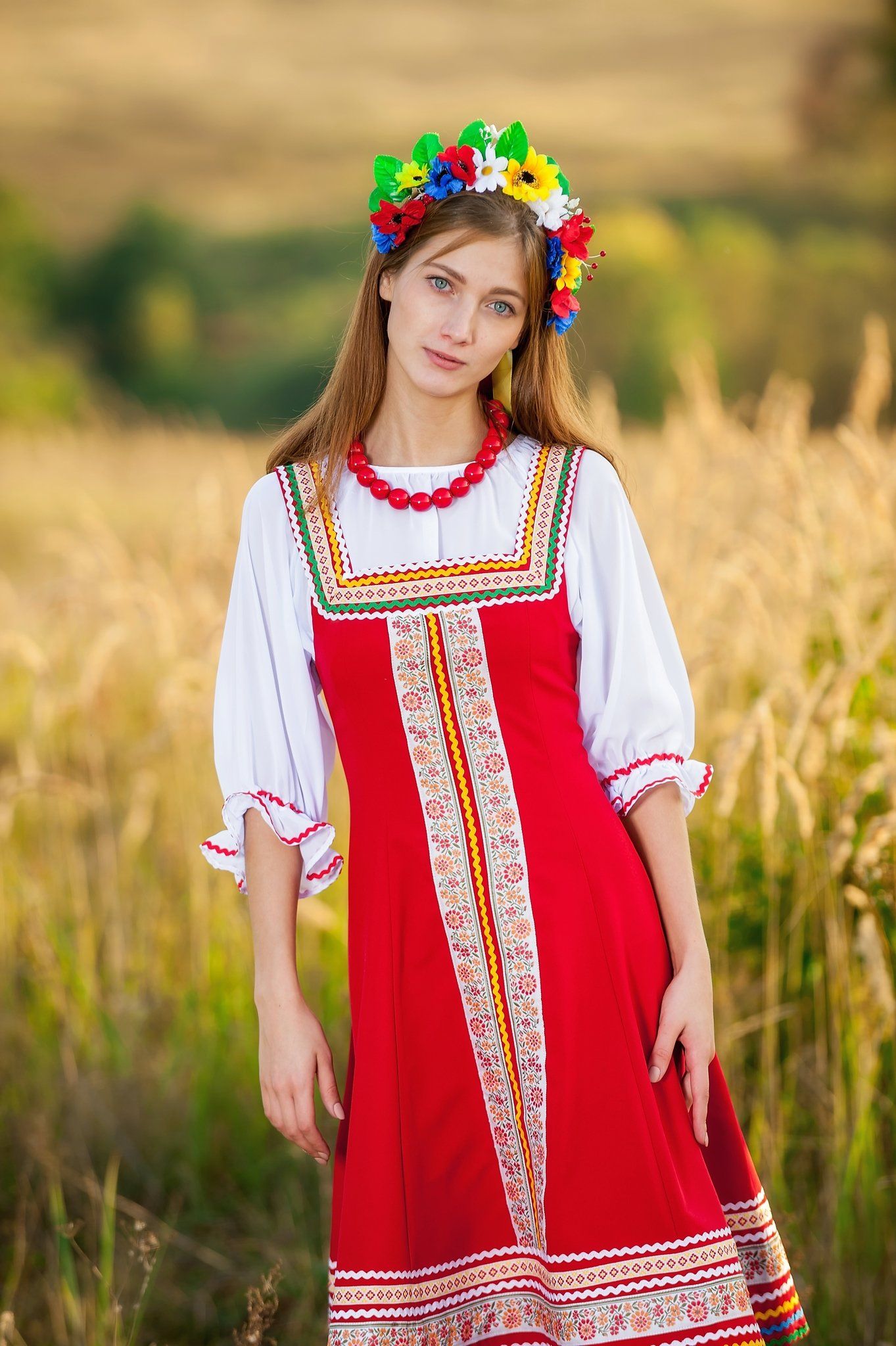 Women in Slavic costumes in Rawalpindi