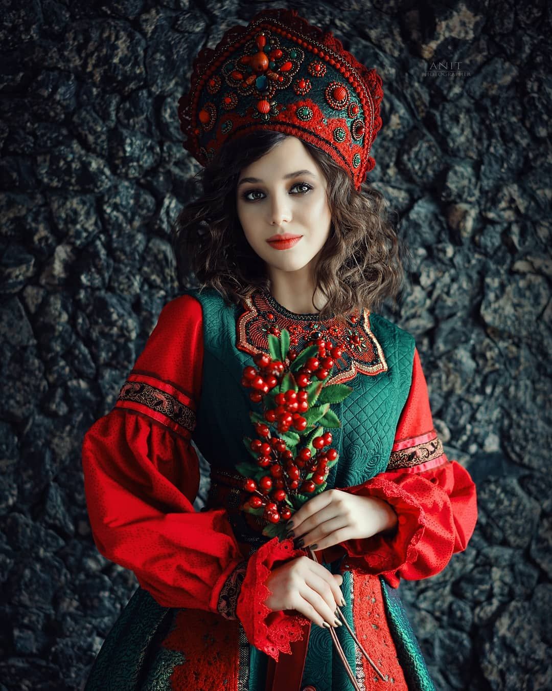 Nude girl Women in Slavic costumes in Rawalpindi