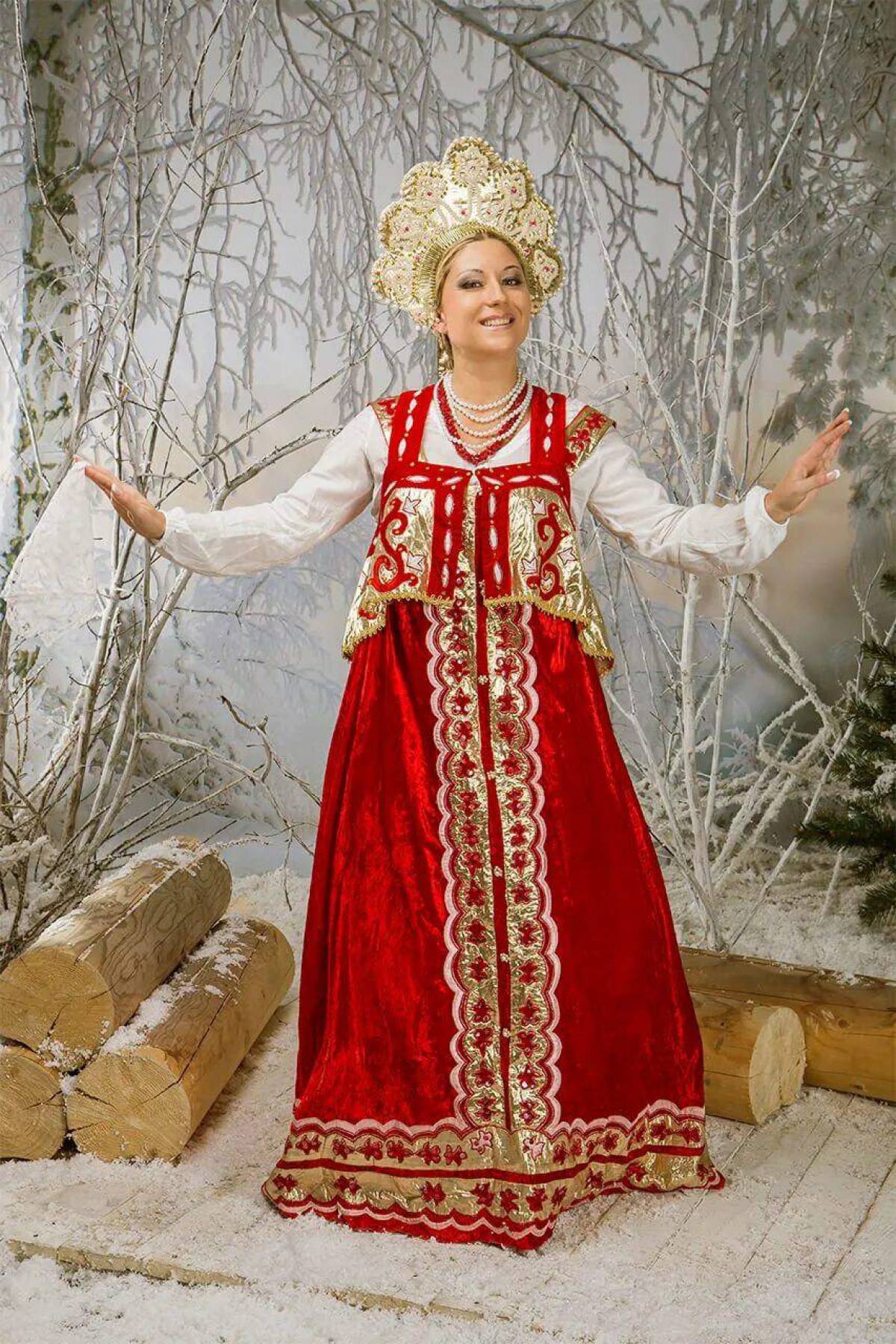 Girls in Slavic costumes in Rawalpindi